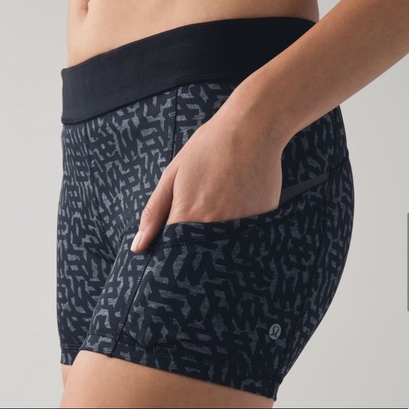lululemon athletica Pants - Lululemon shorts 🌟